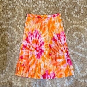 NWOT Calvin Klein Tie Dye Accordion Skirt